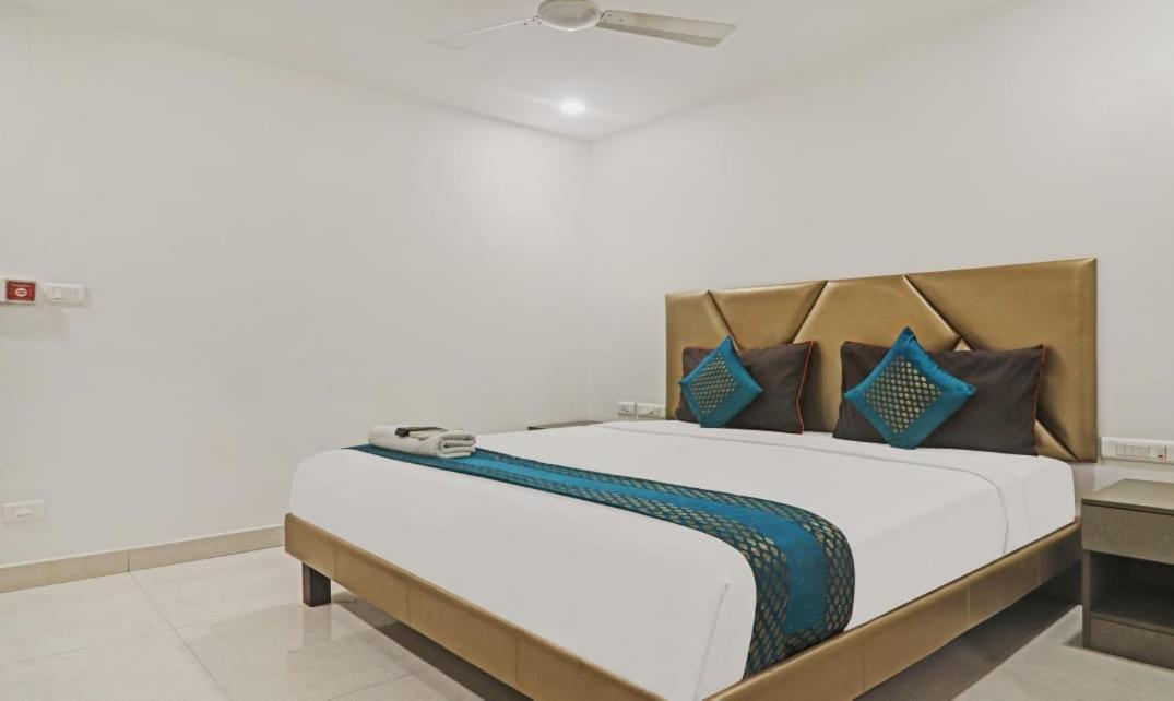 היידראבד Hotel Ssr Grand מראה חיצוני תמונה