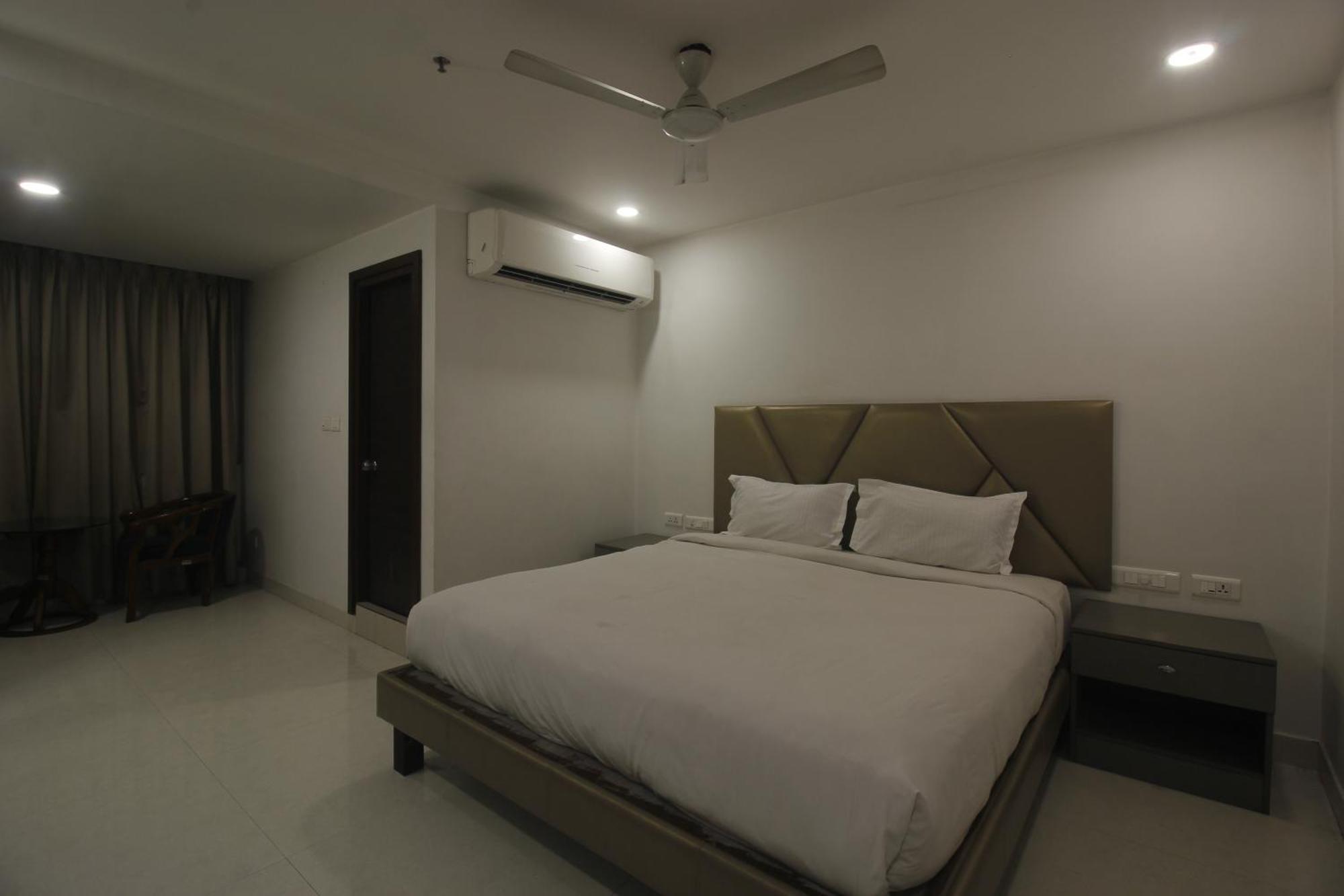 היידראבד Hotel Ssr Grand מראה חיצוני תמונה