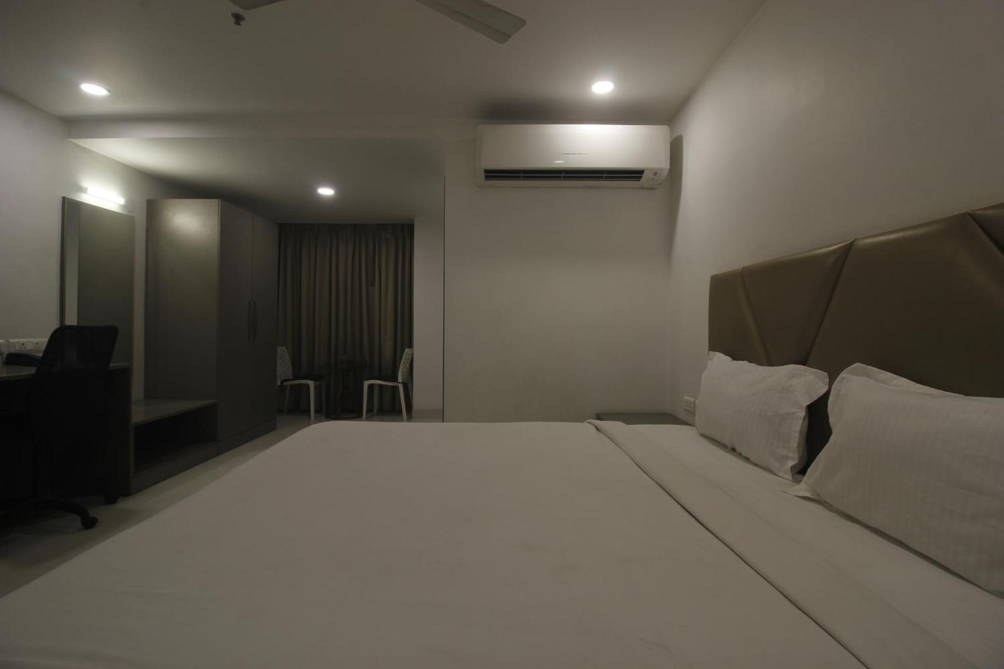 היידראבד Hotel Ssr Grand מראה חיצוני תמונה
